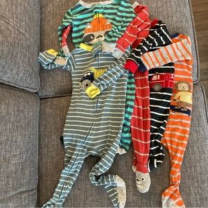 Lot of 5 cotton zip pajamas